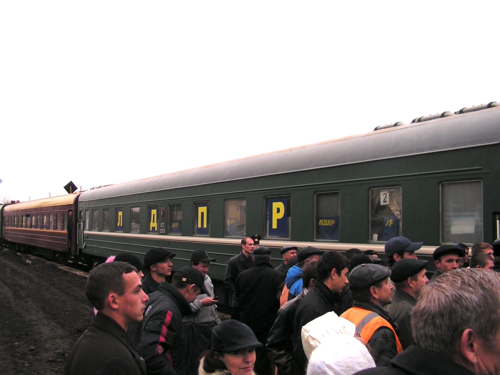 Буинцы поделились ФОТОграфиями с покойным Жириновским, снятыми в Буинске