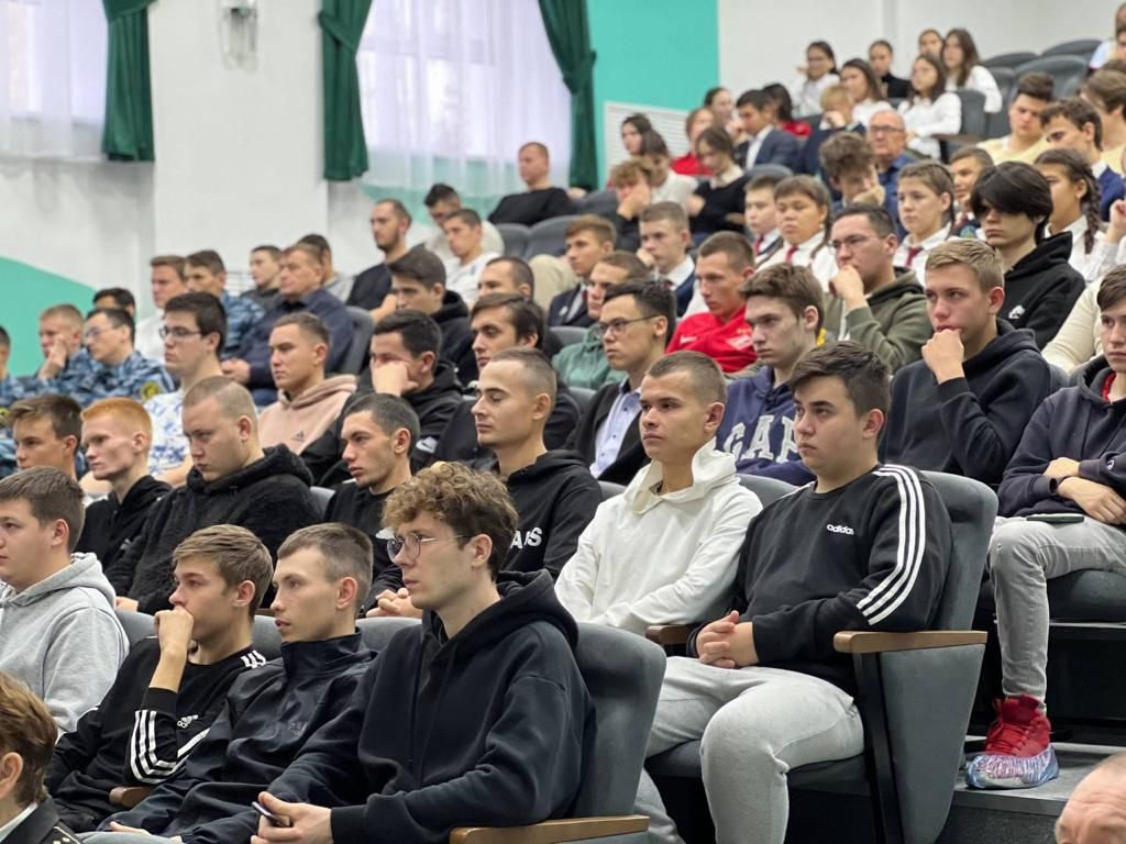 В Буинске отметили день призывника