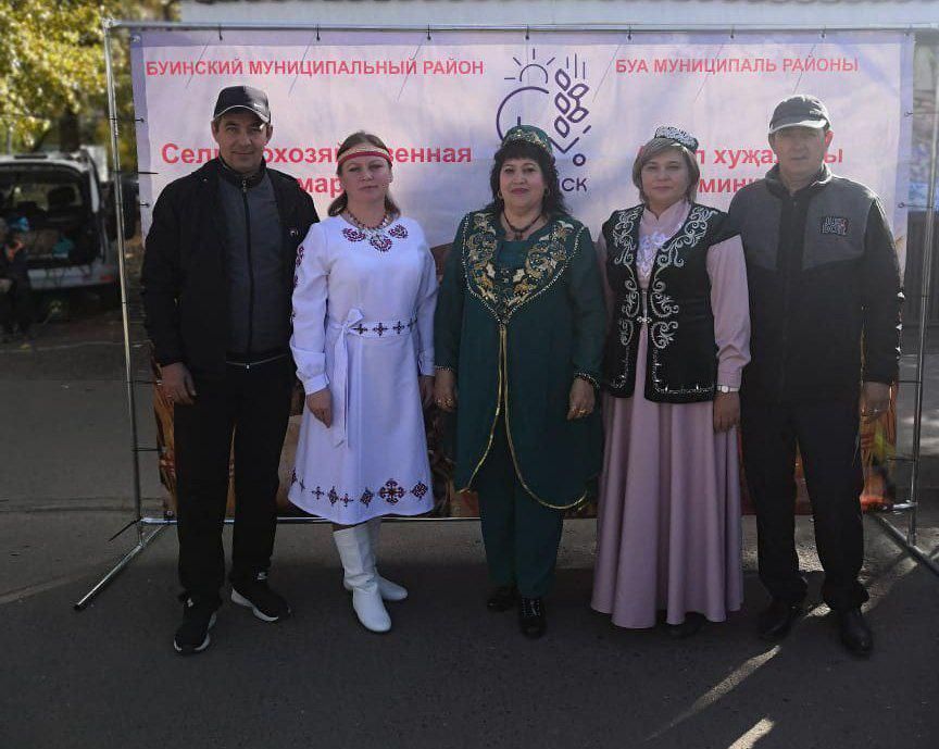 Артисты Буинска выступили  на сельскохозяйственной ярмарке в Казани