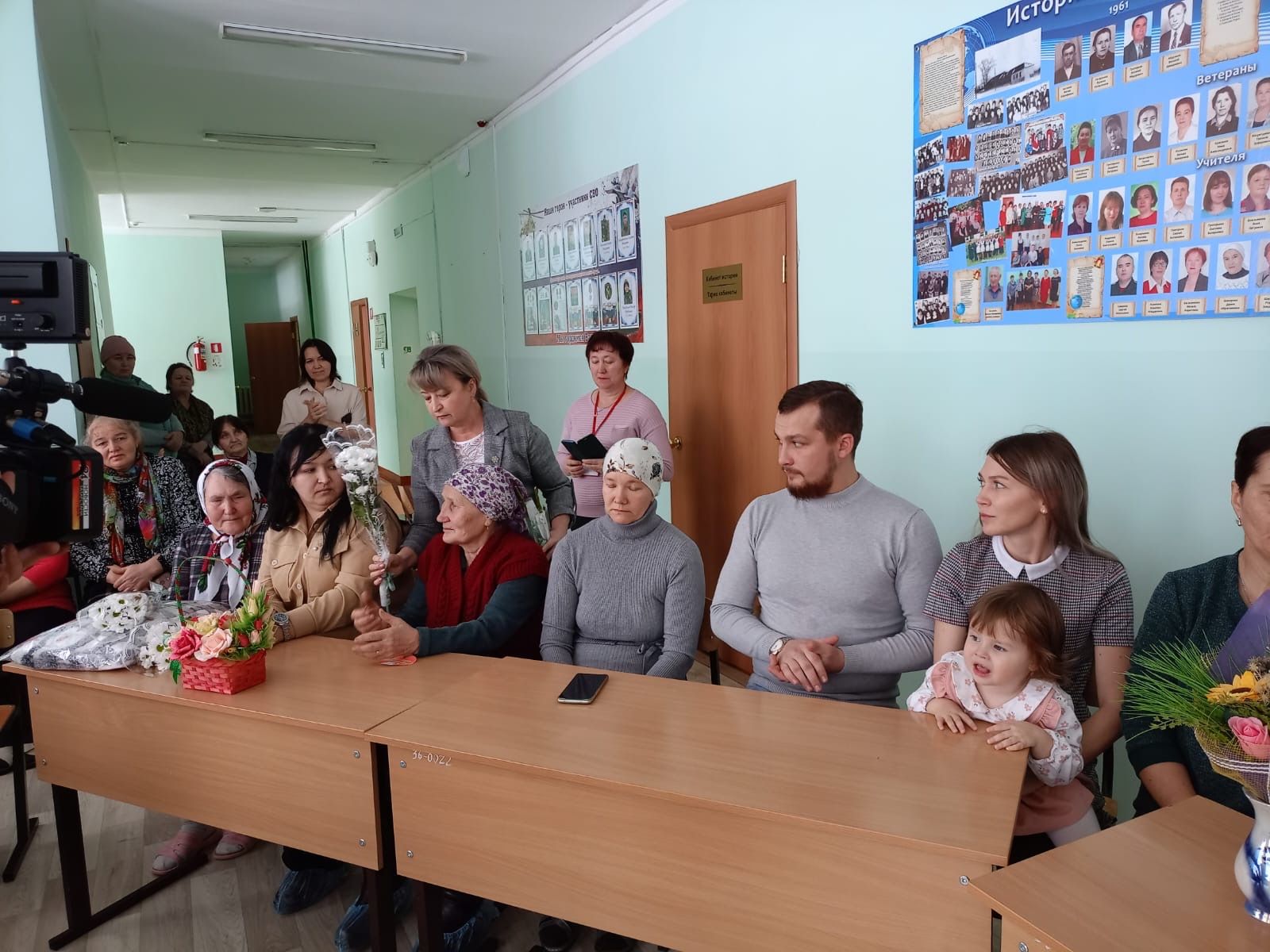 В Верхнелащинской ООШ провели встречу с выпускником школы, офицером, командиром танкового взвода, дважды кавалером Ордена Мужества