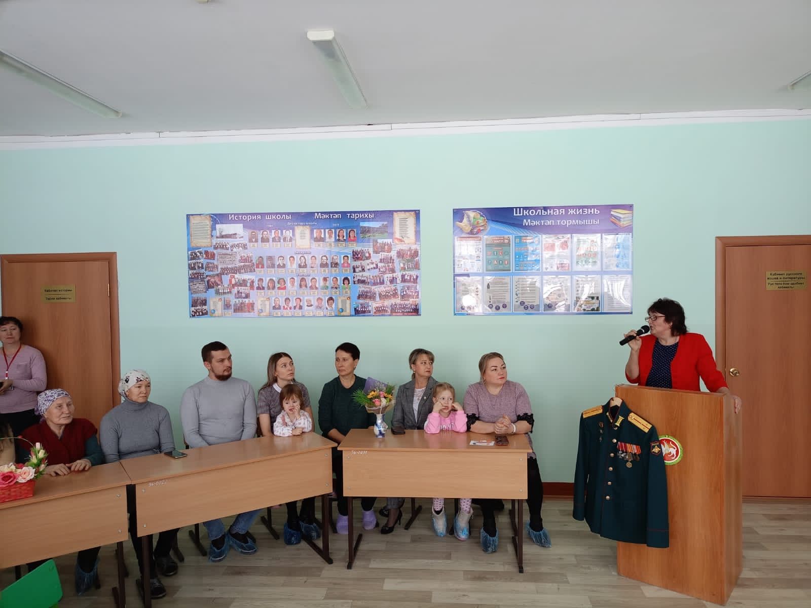 В Верхнелащинской ООШ провели встречу с выпускником школы, офицером, командиром танкового взвода, дважды кавалером Ордена Мужества