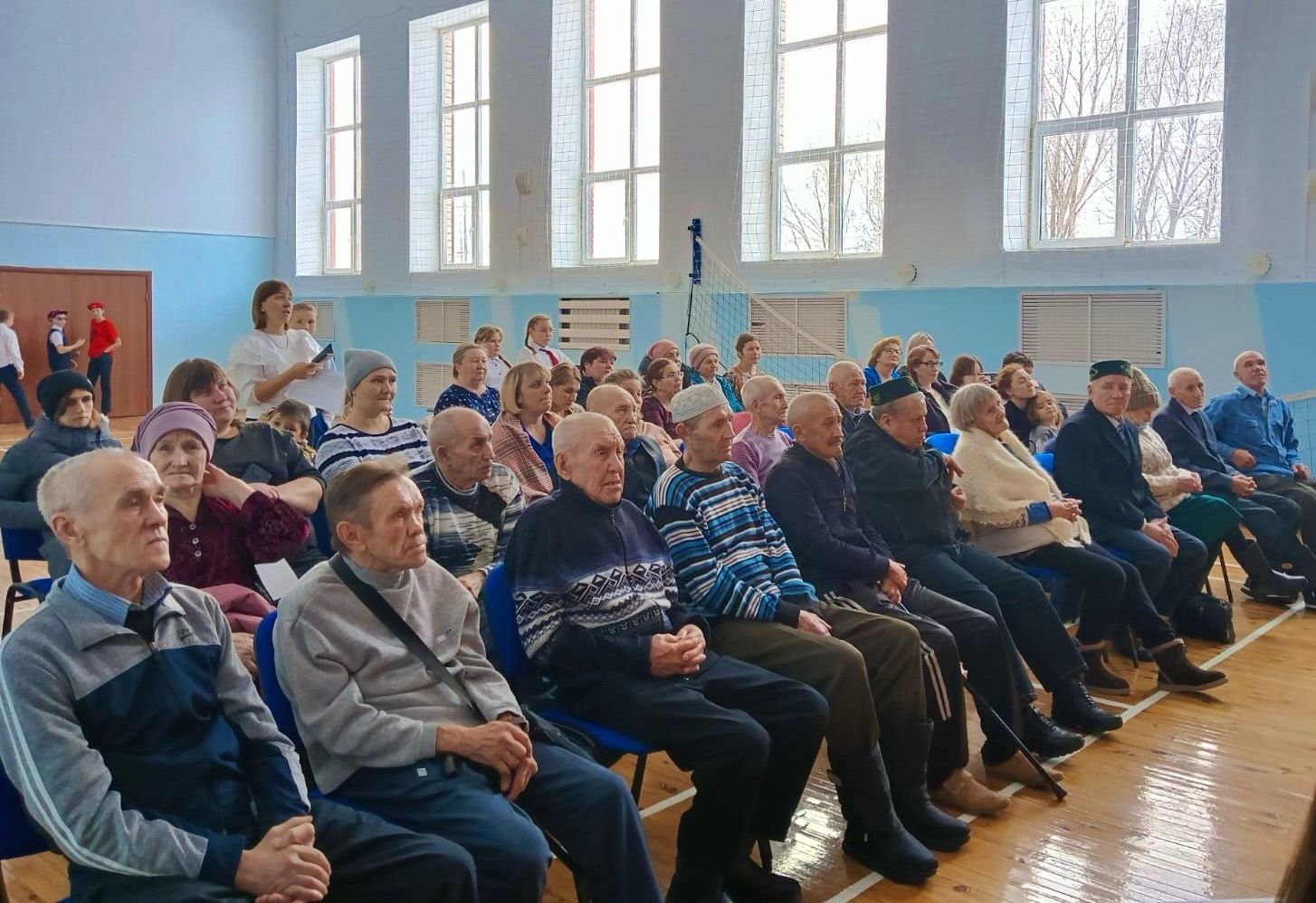 Жители Буинского дома-интерната для престарелых и инвалидов побывали в гостях у волонтеров
