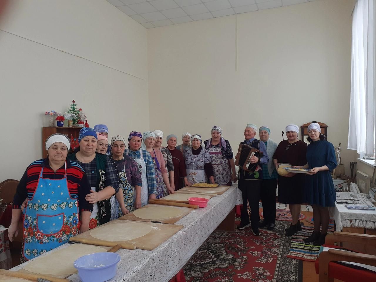 Жительницы села Энтуганы приготовили лапшу для бойцов СВО