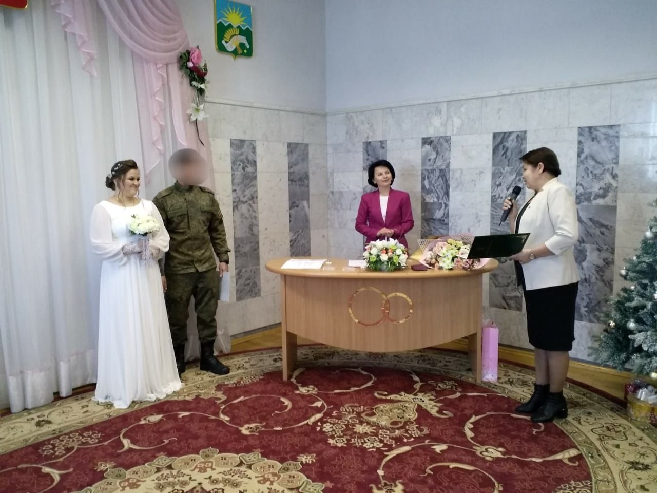 В Буинске поженились мобилизованный Семен и его возлюбленная Людмила
