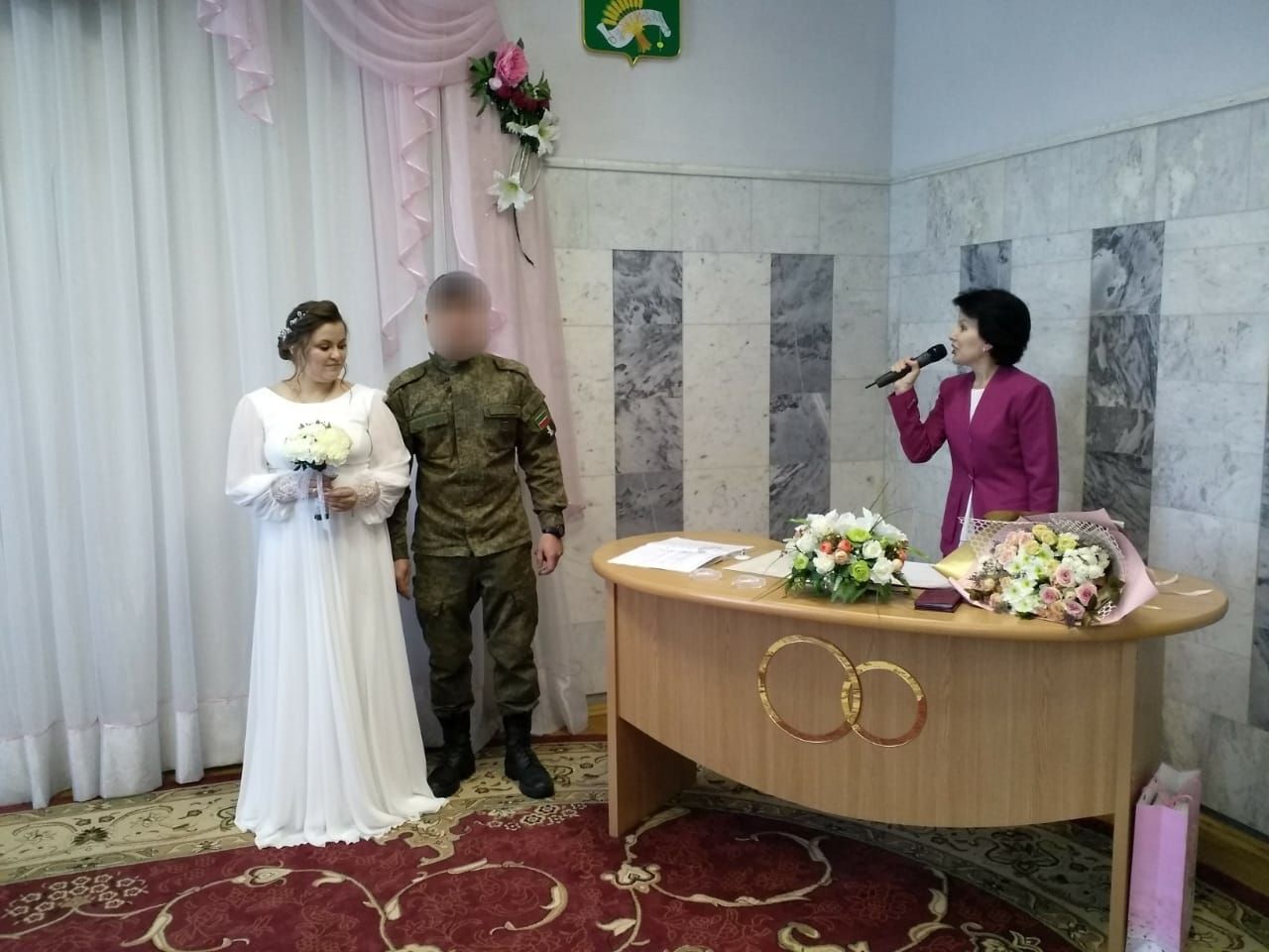 В Буинске поженились мобилизованный Семен и его возлюбленная Людмила