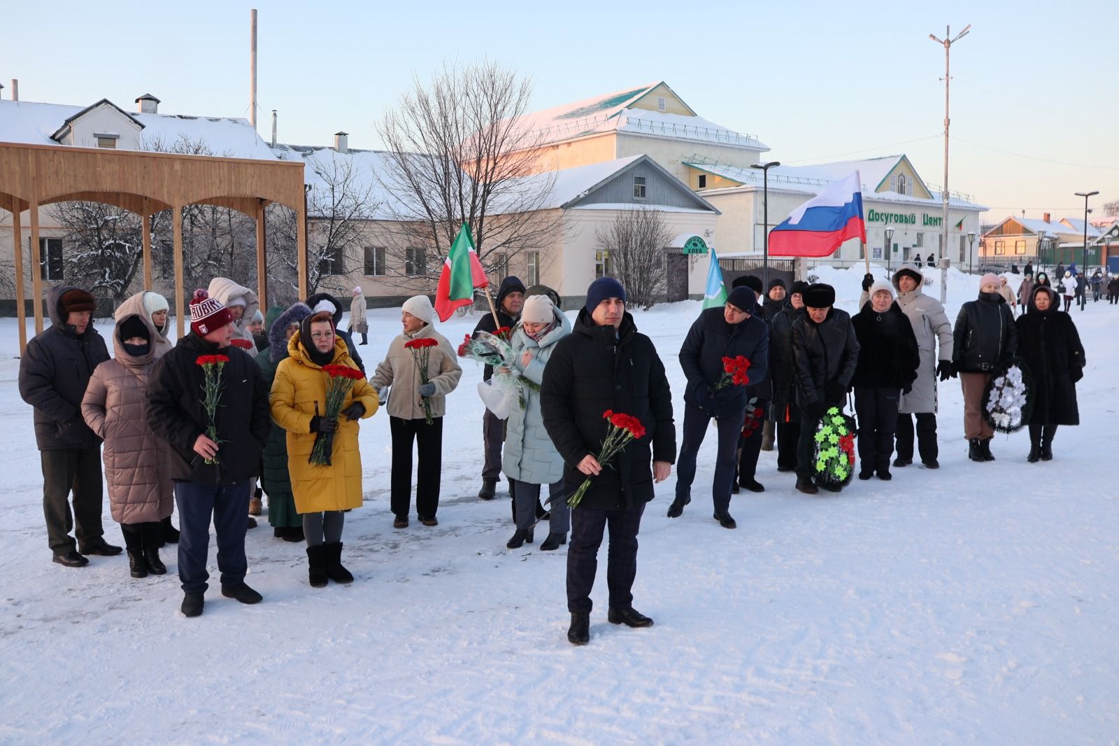 В Буинске сегодня почтили память земляков-героев (фото)