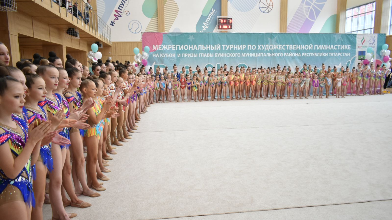Юные спортсменки покорили соцсети исполнением гимна на турнире в Буинске
