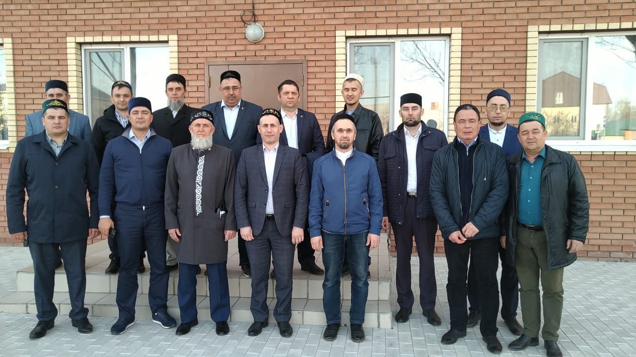 В Буинске мусульмане отмечают Ураза байрам