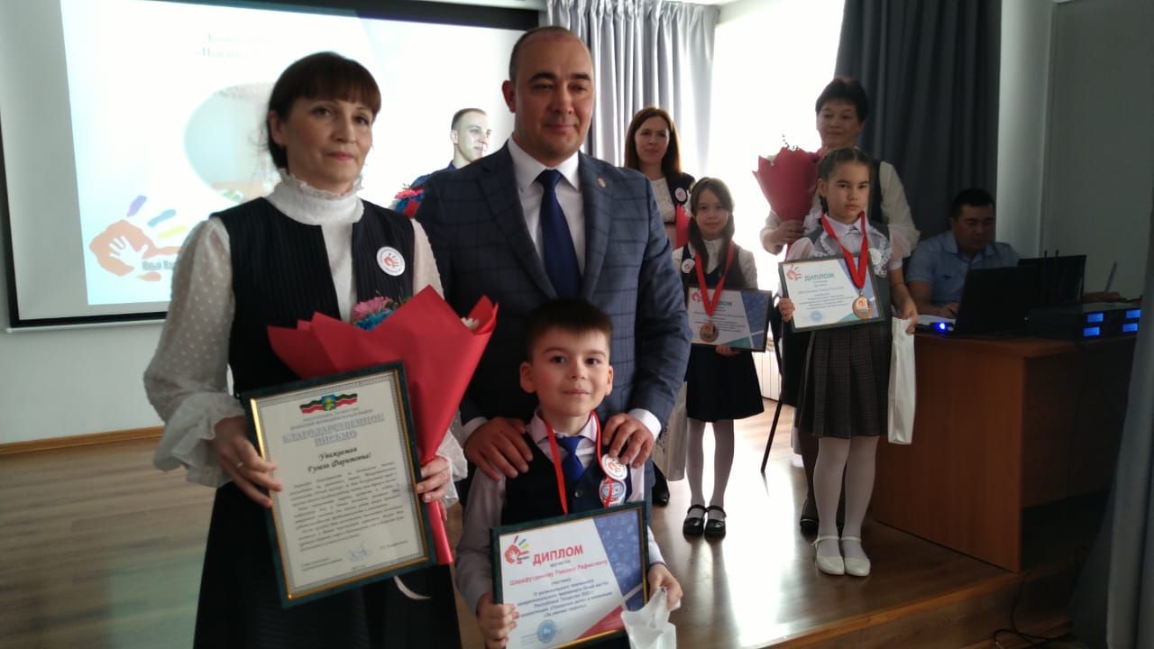 В Буинске состоялось награждение призеров регионального чемпионата «Юный мастер» (+фото)