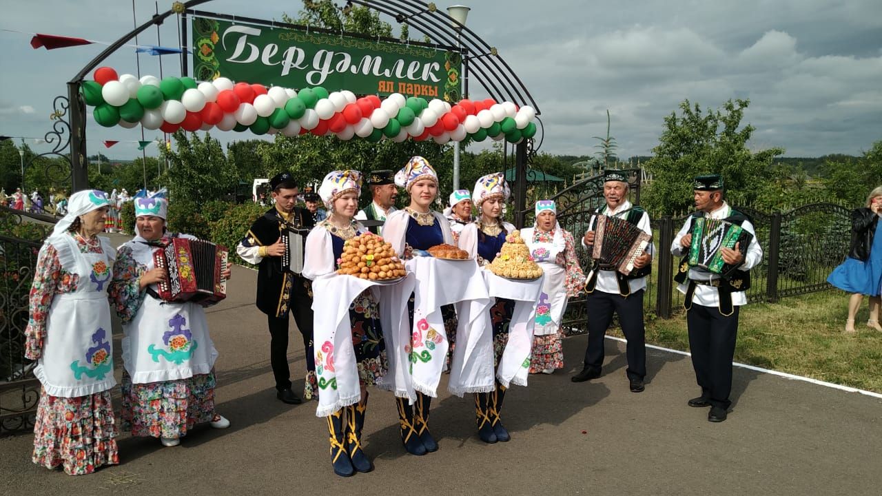 Буа районының Яңа Тинчәле авылында Сабантуй узды