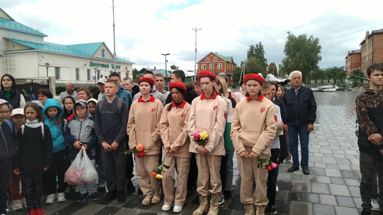 День памяти и скорби в Буинске (фото. видео)