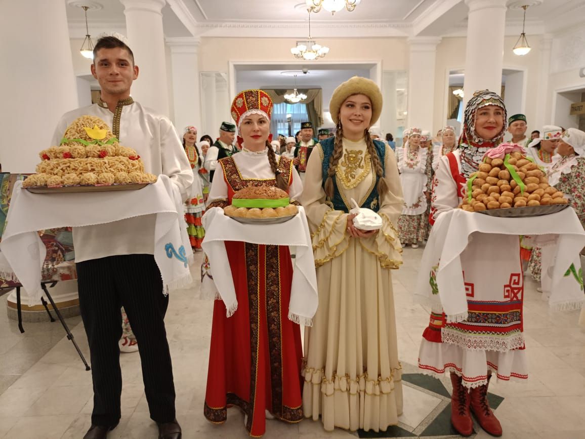 Сегодня в Казани проходит День культуры Буинского района, в рамках республиканского конкурса «Культурная столица Татарстана»(фото)
