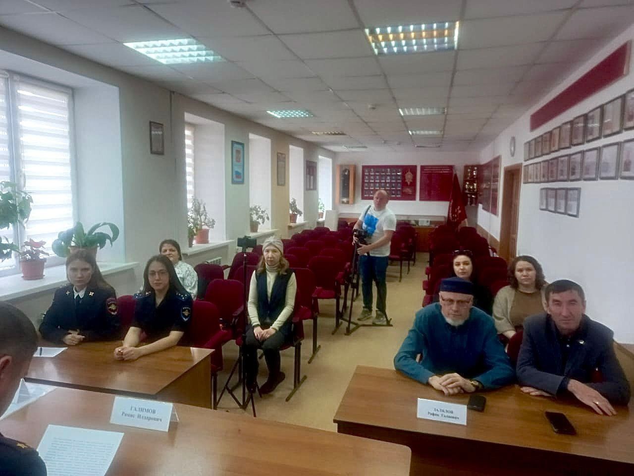 Полиция Буинска провела пресс-конференцию по вопросам профилактики киберпреступлений