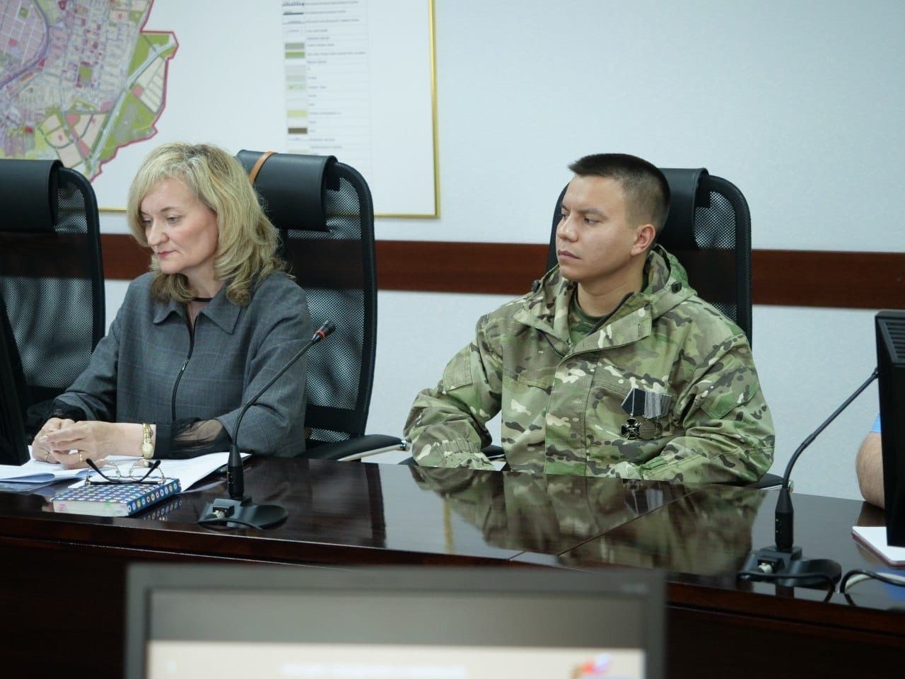 Представитель Фонда «Защитники Отечества» обсудила меры поддержки участников СВО в Буинском районе