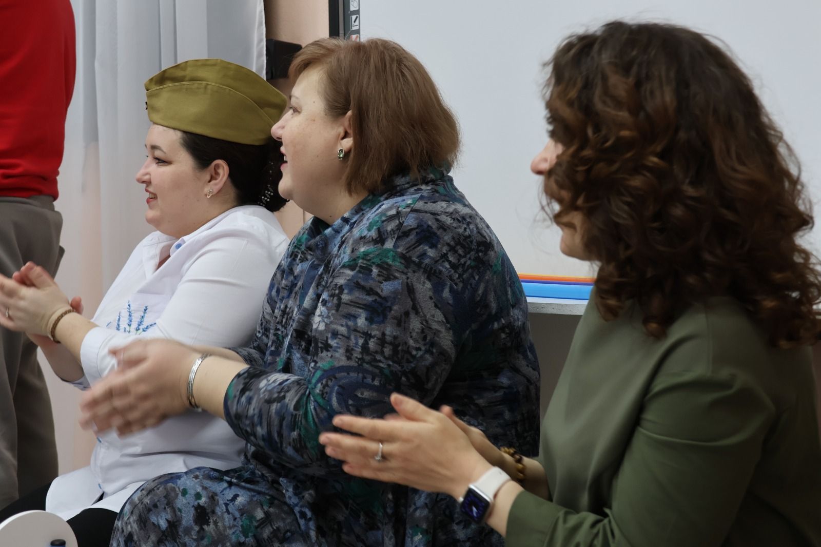 В Буинске боец, вернувшийся из СВО, посетил детский сад, где воспитывается его дочь  (фото, видео)