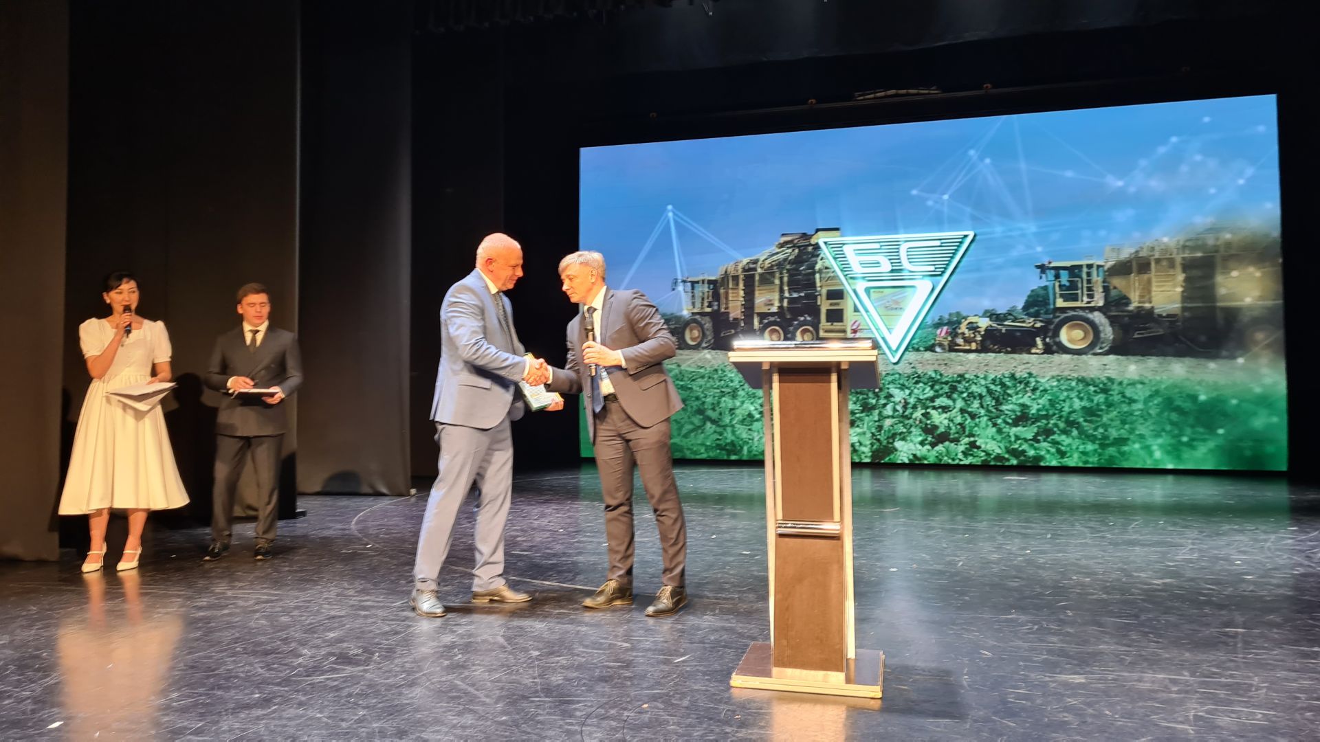 Буинский сахарный завод отметил 65-летний юбилей (фото, видео)