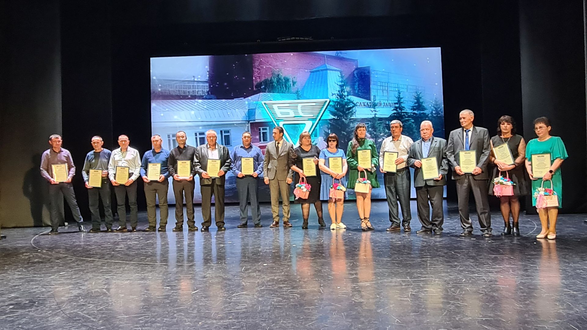 Буинский сахарный завод отметил 65-летний юбилей (фото, видео)