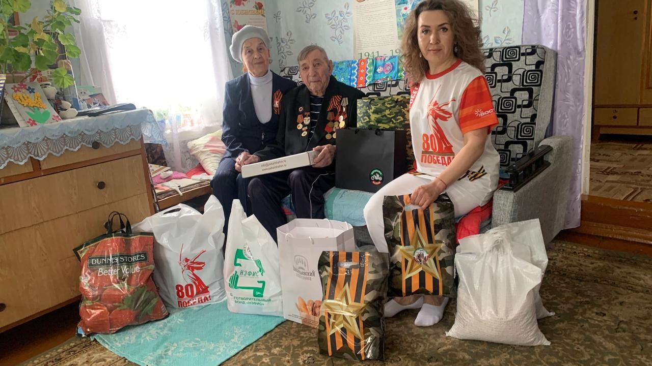 Бөек Ватан сугышы ветераннары “Казан обводы – сугыш эзләре буйлап” автойөрүен оештыручыларга һәм спонсорларга бүләкләр өчен рәхмәт әйтә (+фото)