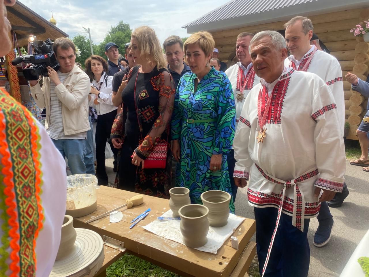 Тысячи гостей из различных регионов страны — Республики Татарстан, Республики Мордовия, Ульяновской области — собрались в Кильдюшево Тетюшского района (фото, видео)