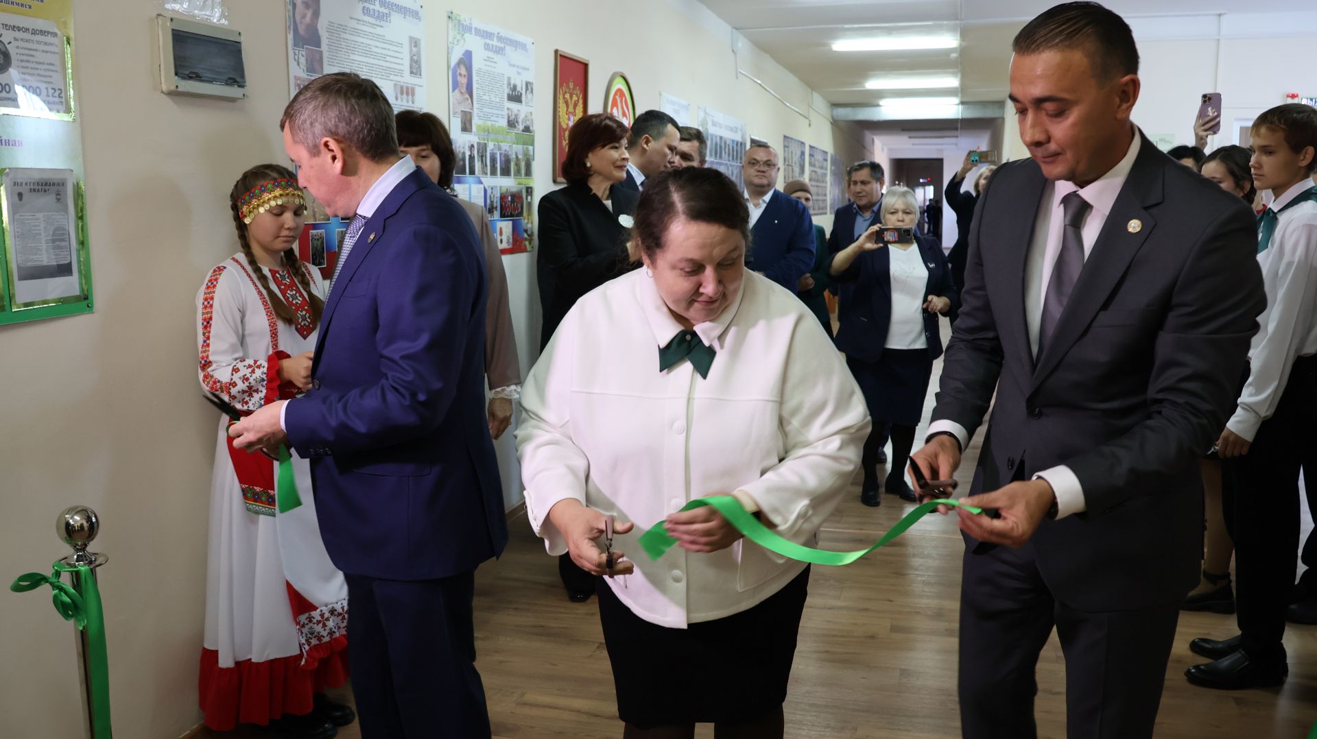 Алших мәктәбендә агротехнологик сыйныф,ремонттан соң ял үзәге һәм яңа мәдәният йорты ачылды
