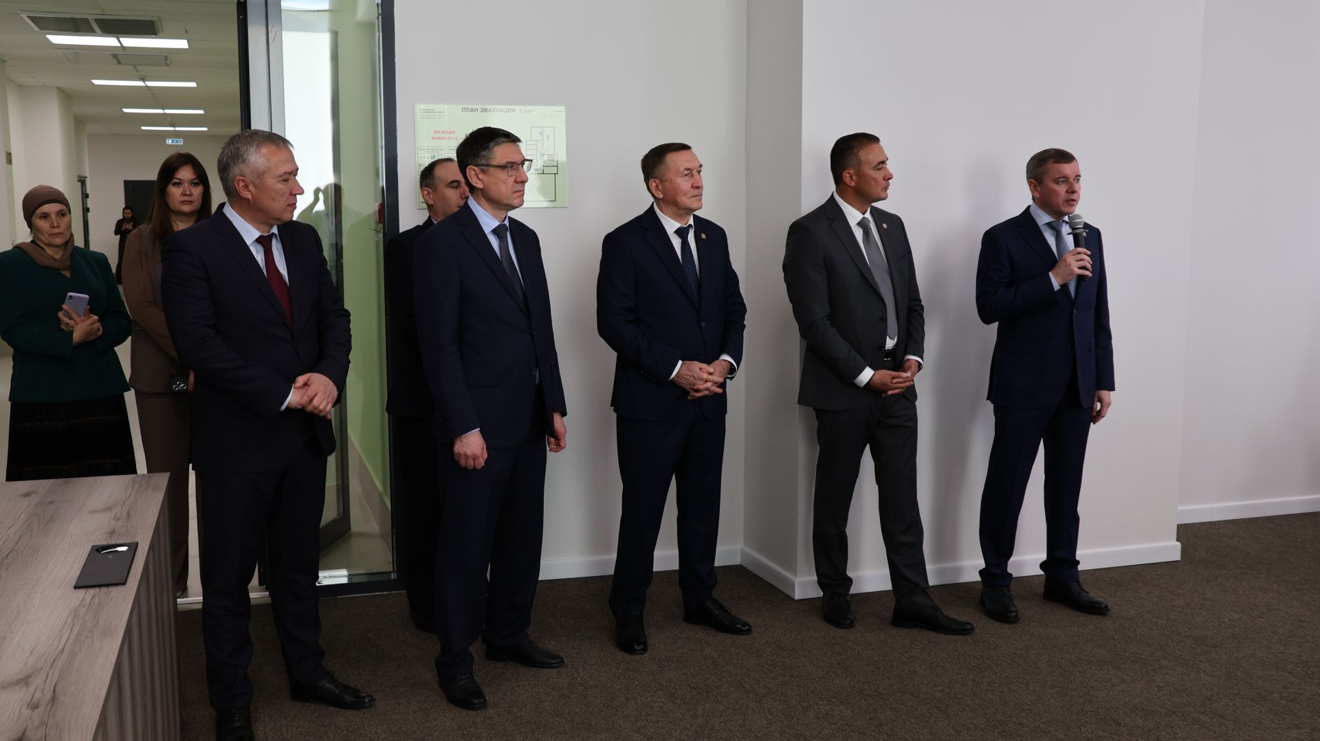 Сегодня в Буинском районе открыли агрокласс, досуговый центр и дом культуры