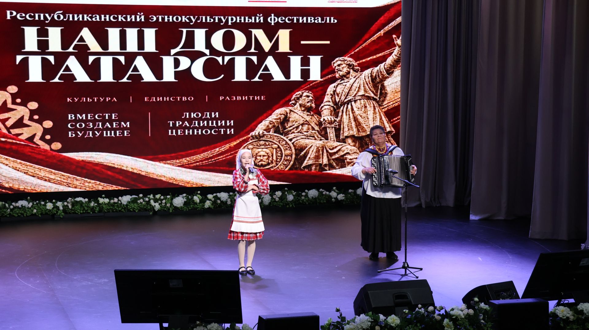 Буада «Безнең йорт — Татарстан» этнофестивале уза (фоторепортаж)