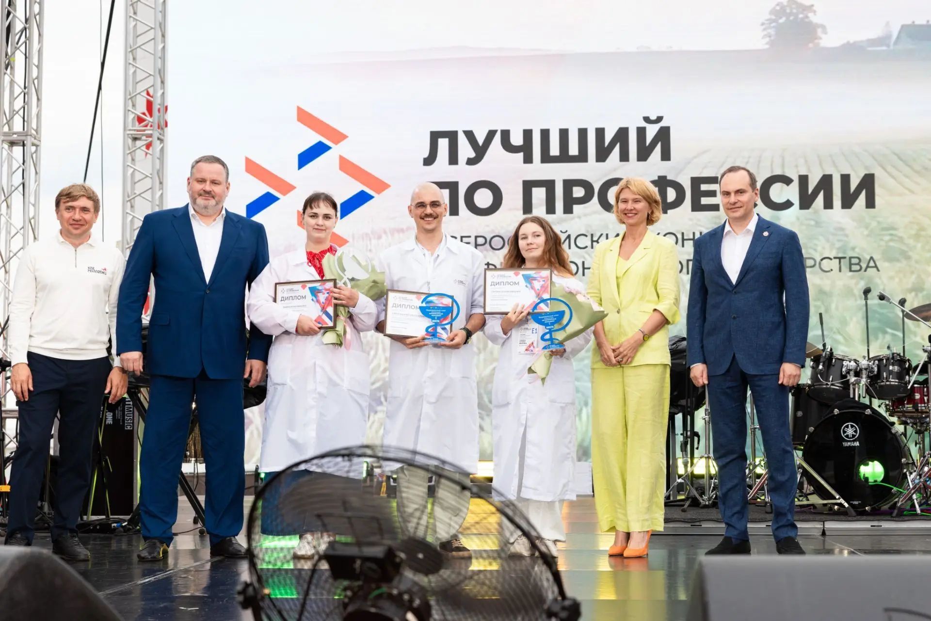 Россиянең иң яхшы ветфельдшеры Татьяна спиринаны Мәскәүгә бүләкләүгә чакырганнар