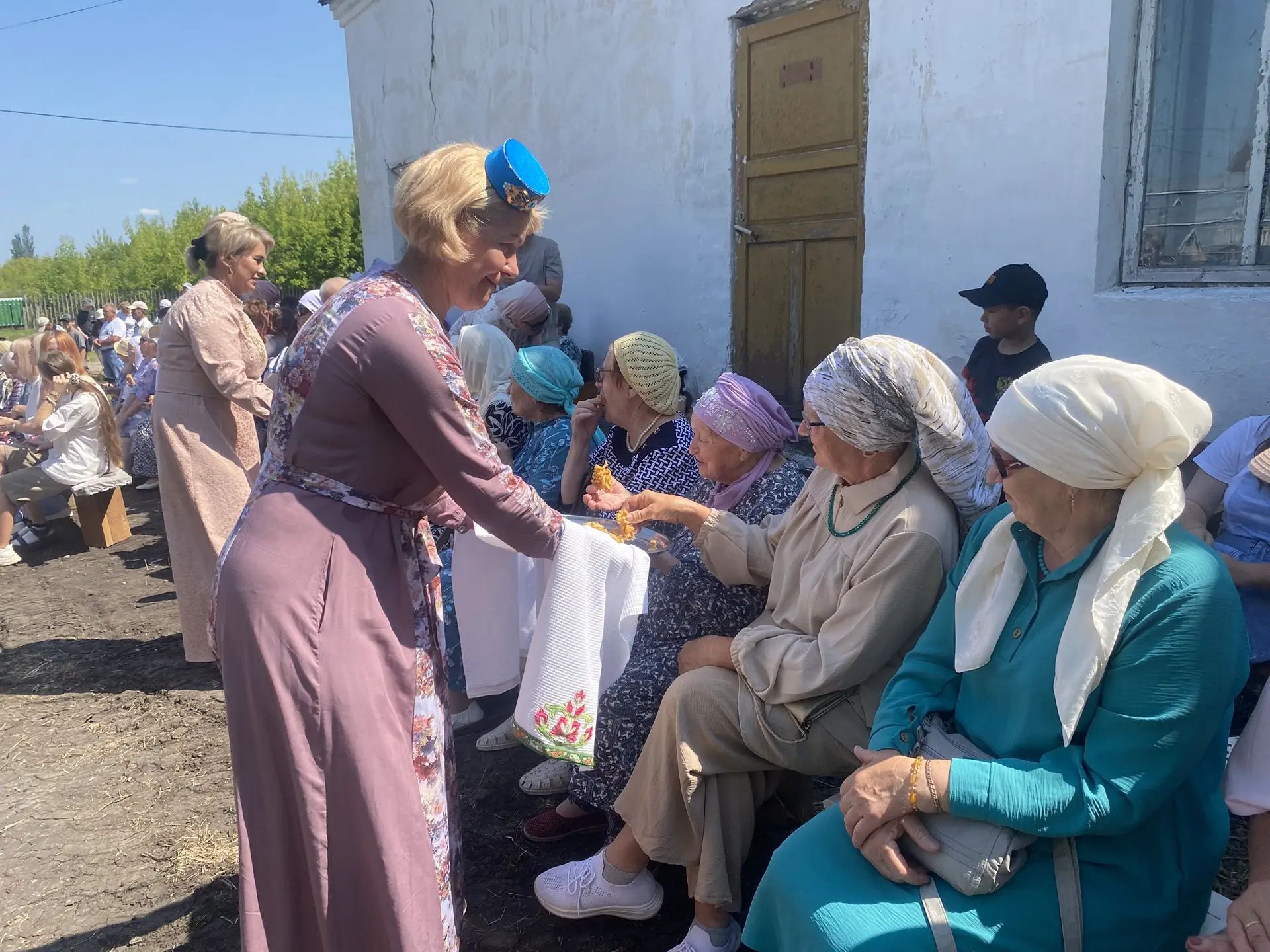 Буа районы Нурвахит авылы гасырлык юбилеен билгеләп үтә.
