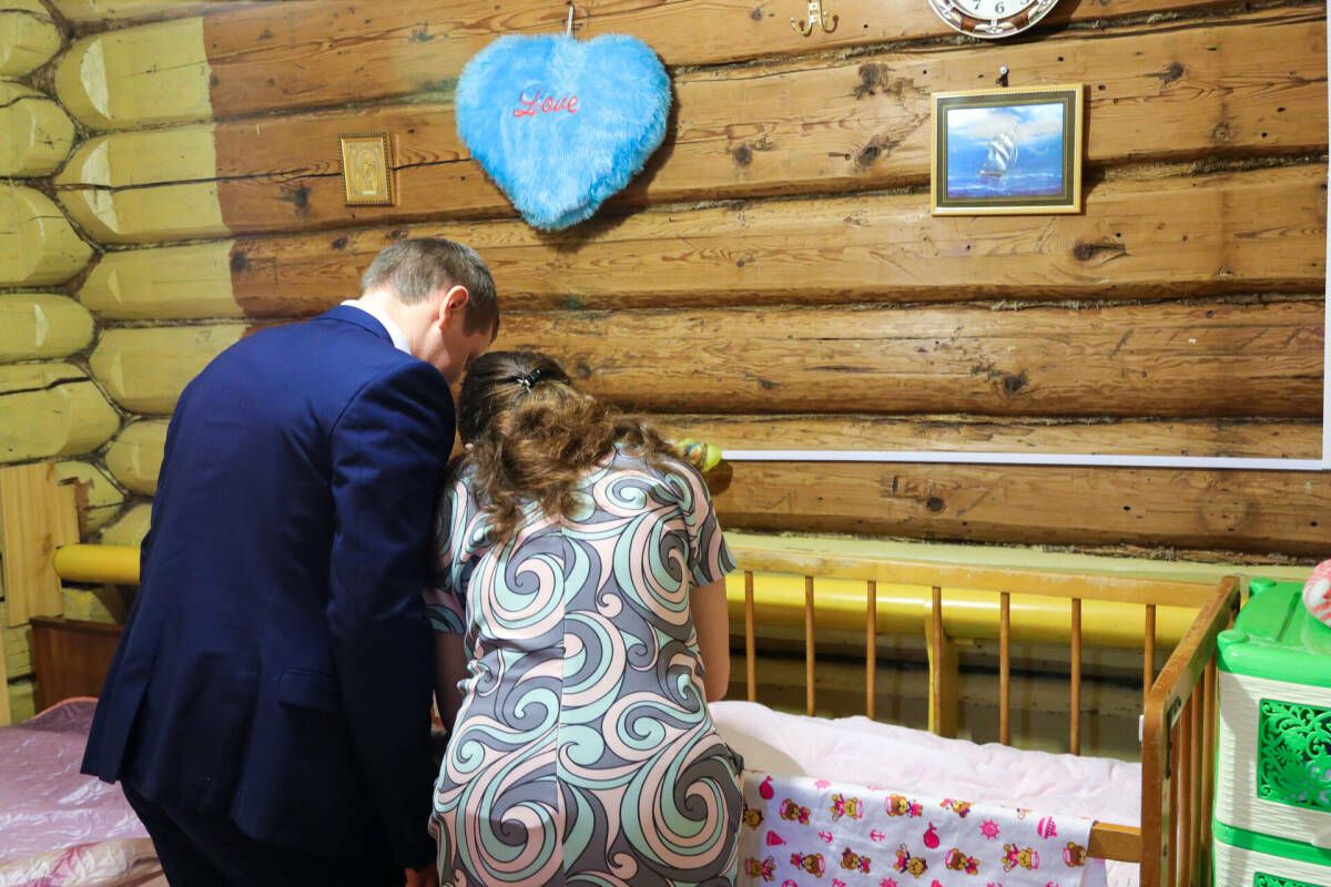 На удвоенные пособия родившим на селе в Татарстане заложили более 200 млн рублей