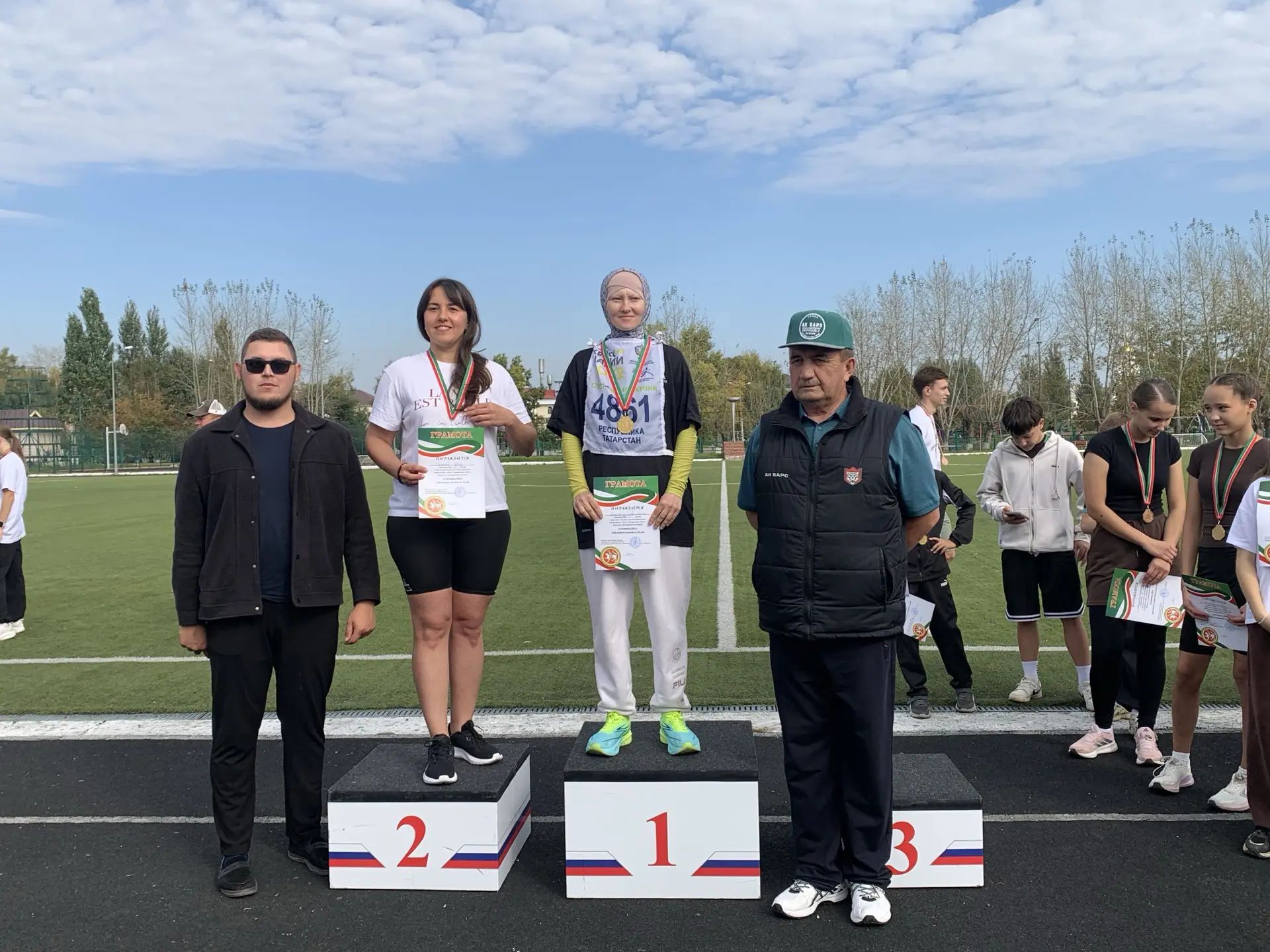 Буинцы приняли участие в массовом забеге «Кросс Татарстана — 2026»