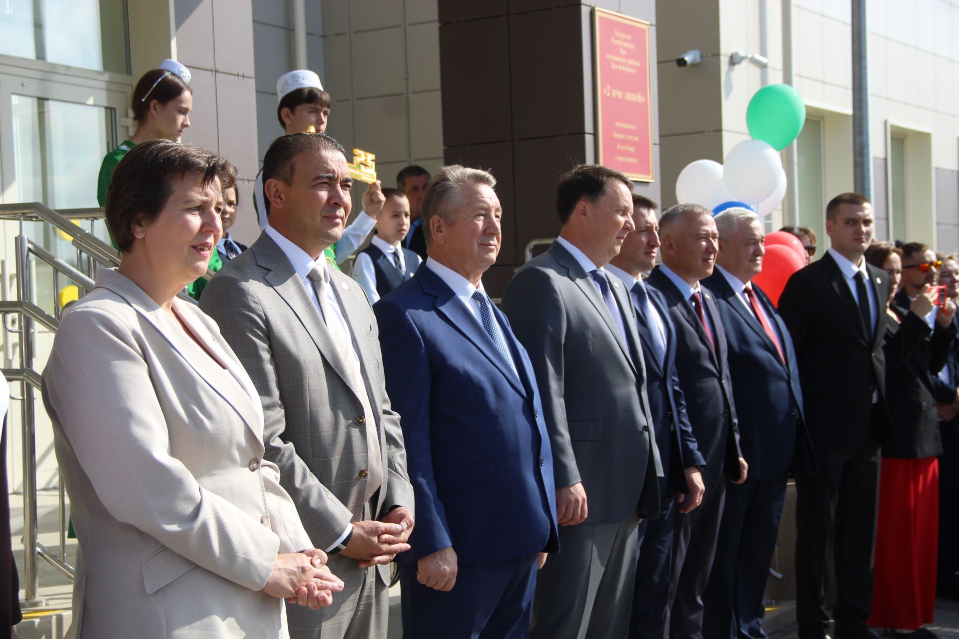Праздничная линейка, посвящённая Дню знаний в Лицее № 2