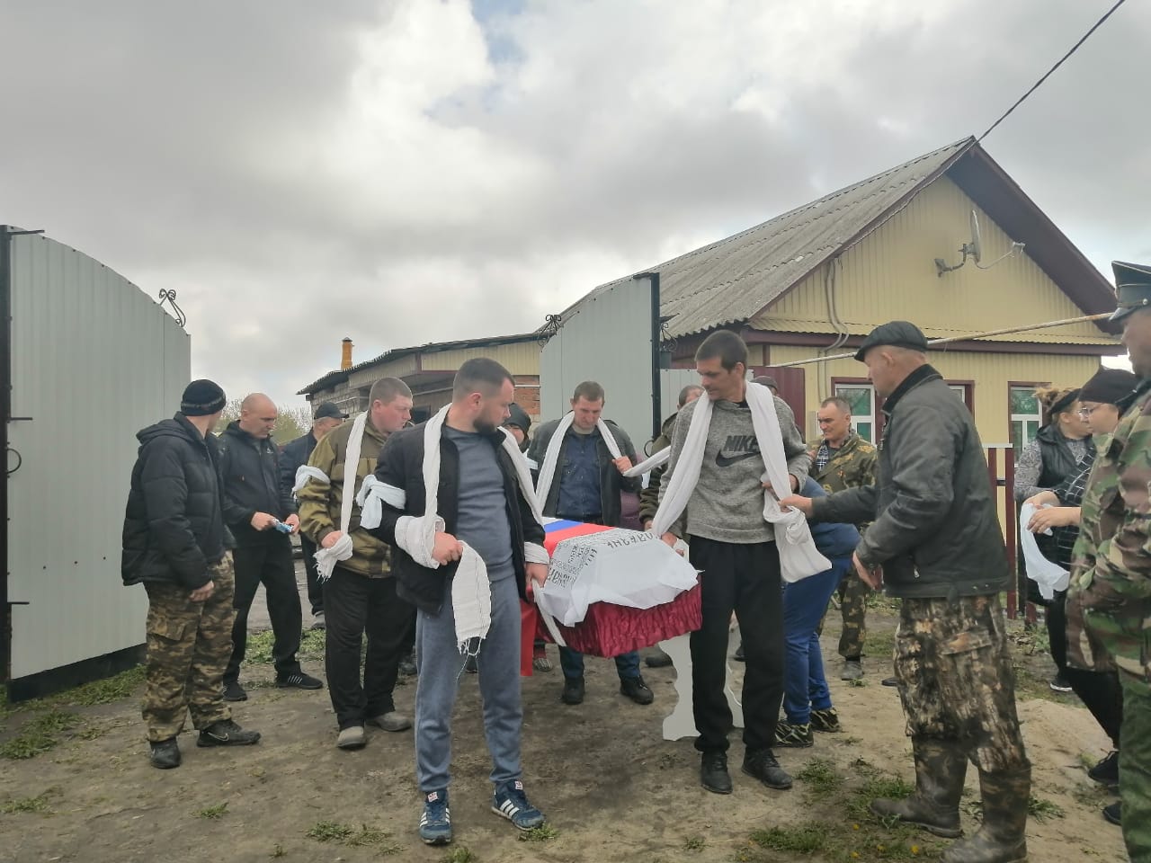 Сегодня простились с Дмитрием Мухиным, погибшим в ходе  специальной военной операции