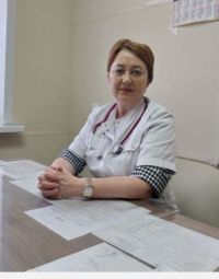 Врач-педиатр из Буинска Лилия Даутова мечтает, чтобы все дети были здоровы. Профессию врача она выбрала по примеру старшего брата (фото)