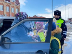 С началом осенних каникул водителей на дорогах Буинска призывают быть особенно внимательными