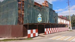 В Буинске обновляют здание Управления образования