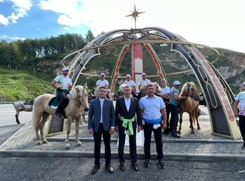 В Республике Алтай финишировал конный пробег «Татарстан – Алтай»