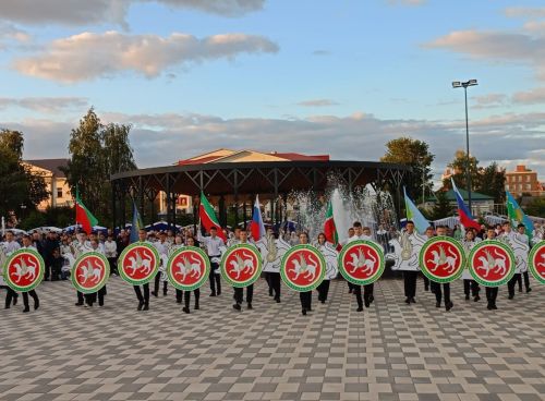 Буинцы праздновали День Республики и День города