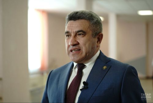 Глава Минобрнауки РТ объяснил, почему против введения пятидневки в школах
