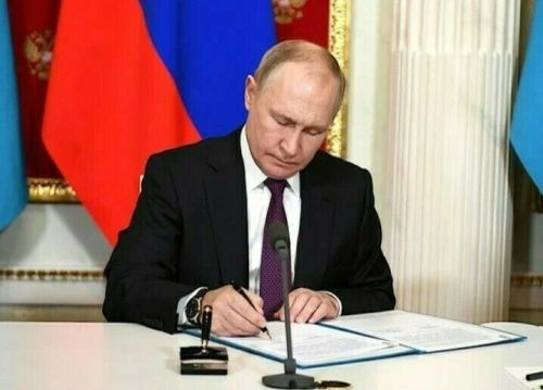 Путин подписал указ о введении цифрового паспорта