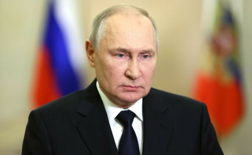 Путин поздравил сограждан с Днем воссоединения новых регионов с Россией