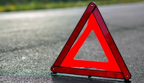 Салон легковушки с 4-летним ребенком внутри загорелся в Казани прямо во время движения (видео)
