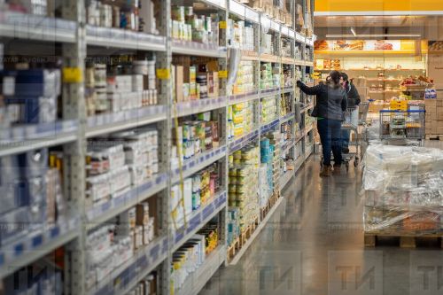 В Роспотребнадзоре РТ рассказали, в каких продуктах находили бактерии и антибиотики