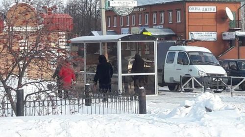Буинцы в прошлом году в систему  “Народный контроль» направили более 200  обращений, в том числе с просьбой заменить стекло на автобусной остановке