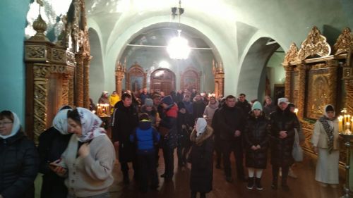 В Буинске православные жители встречают Рождество