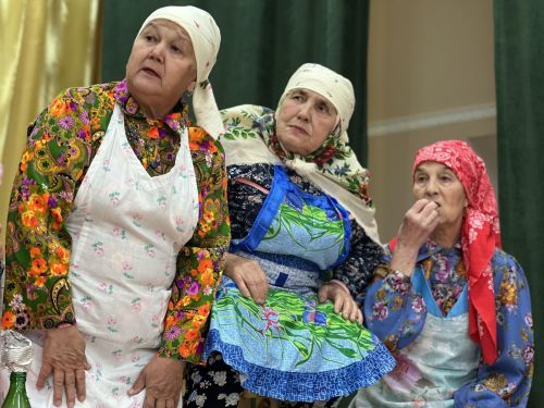 Татарский фольклорный коллектив «Голжамал» на «Уйнагыз, гармуннар!»