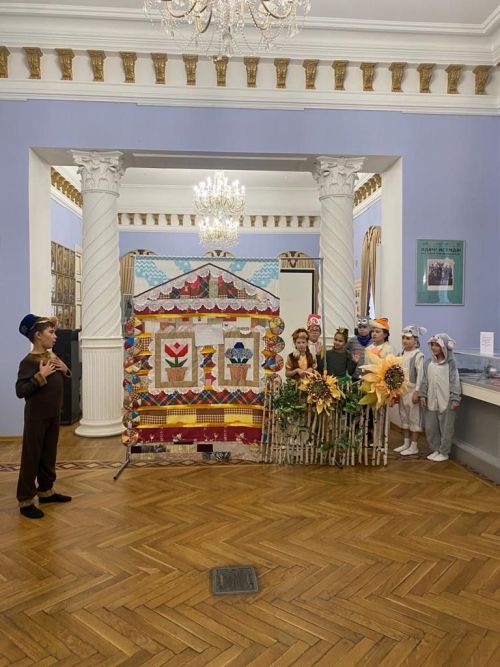 Юные буинцы ждут результатов  республиканского фестиваля-конкурса семейных и школьных театров