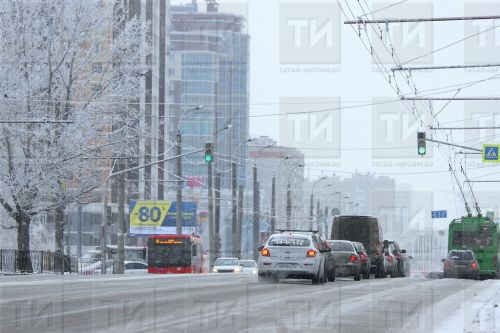 Главный госавтоинспектор Татарстана предупредил водителей об опасностях осеннего и зимнего сезонов