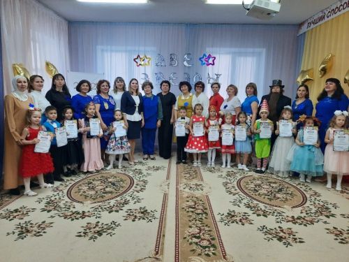 В Буинске прошёл муниципальный конкурс детского и педагогического творчества «Две звезды»