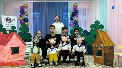 Школьный театр покоряет юных зрителей Буинска
