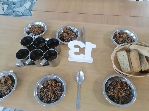 В Буинске родители контролируют питание школьников (фото)